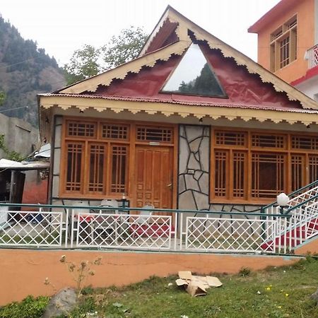 Manila Huts Hotel Naran Kültér fotó
