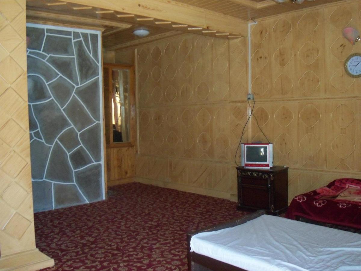 Manila Huts Hotel Naran Kültér fotó