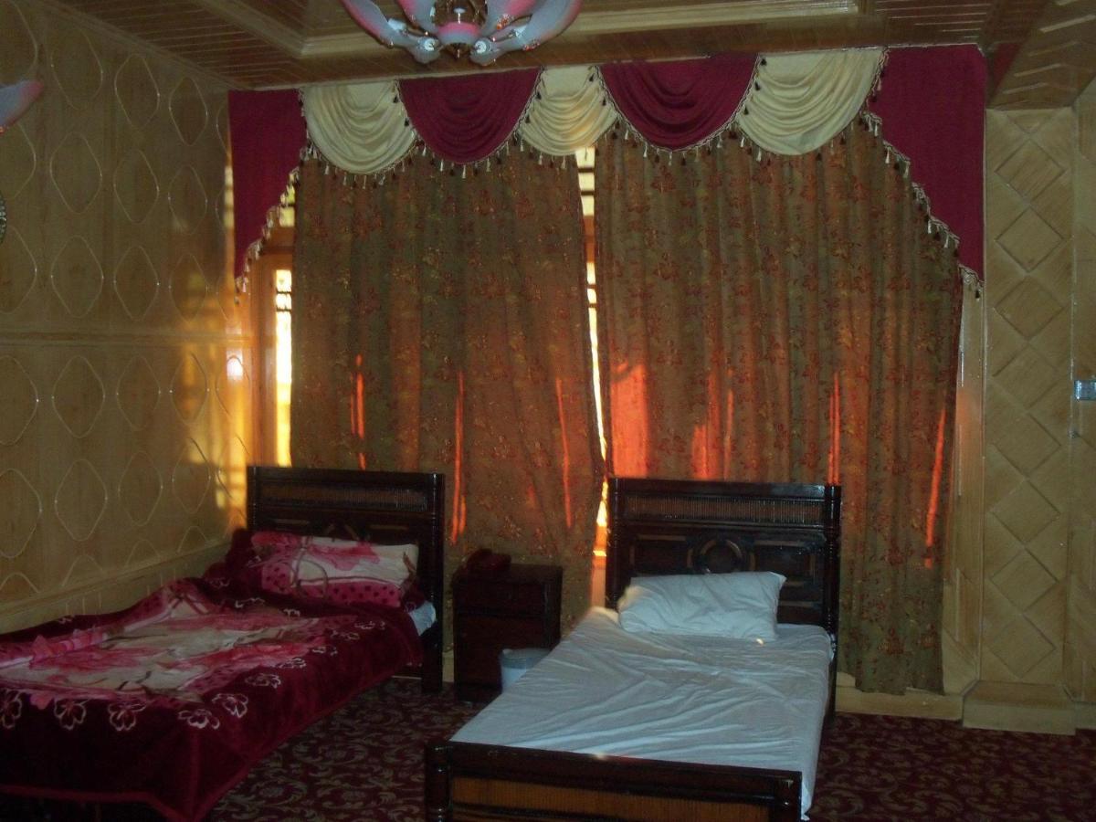 Manila Huts Hotel Naran Kültér fotó